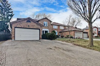 Detached in Mississauga