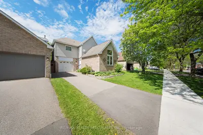 Detached in Toronto