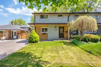 Semi-Detached in Mississauga