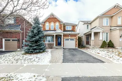 Detached in Milton
