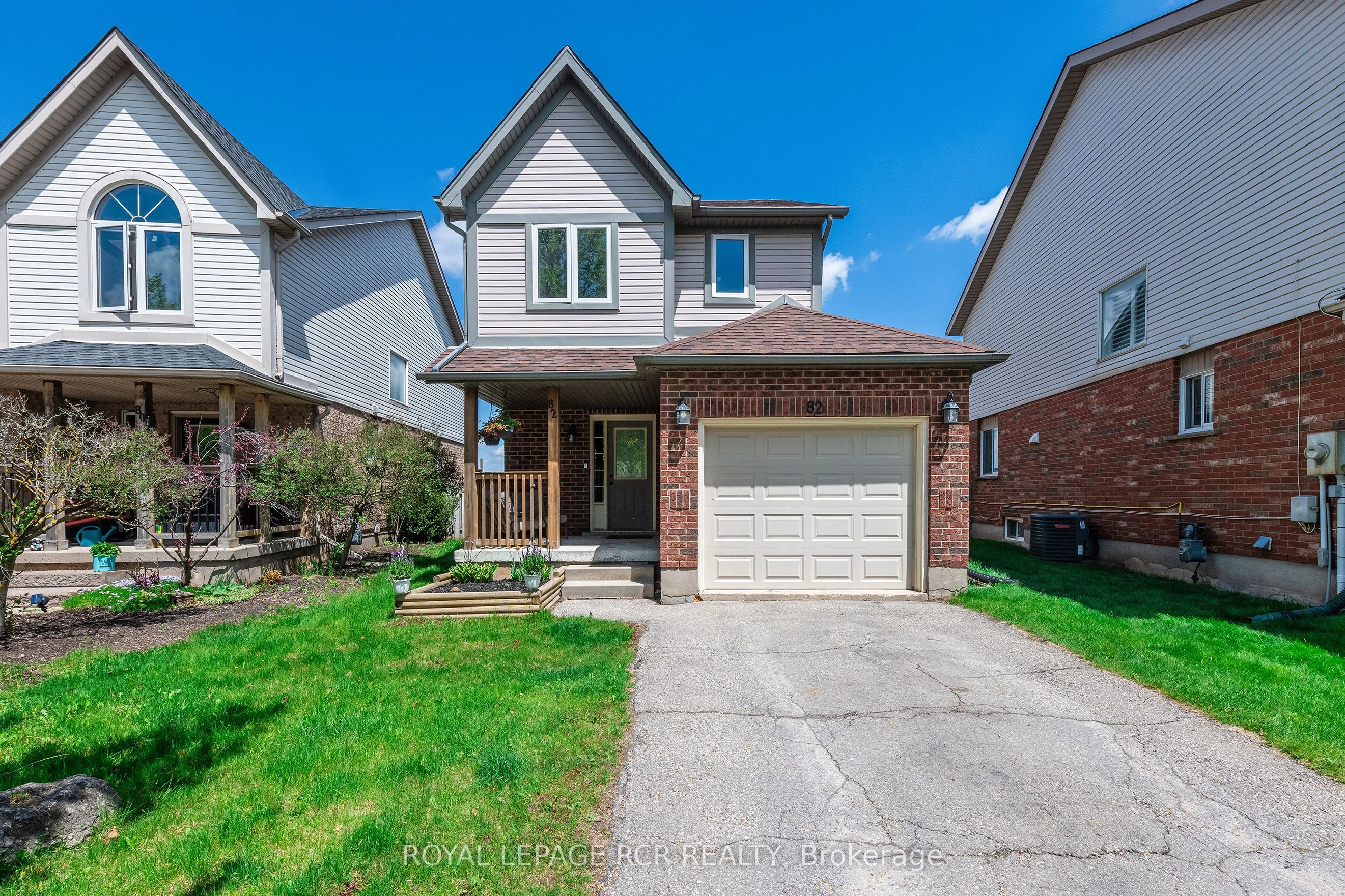 82 Colbourne Crescent, Orangeville, ON L9W 5A9
