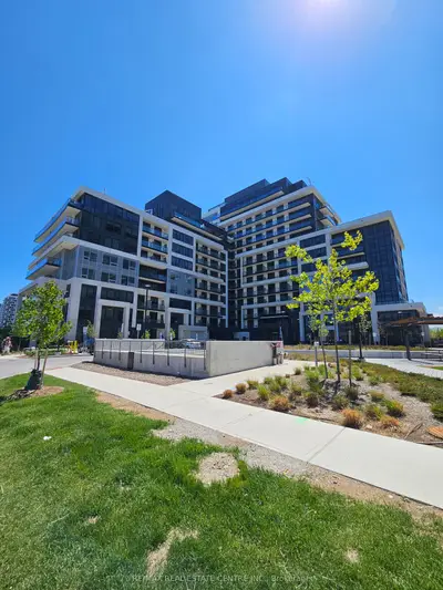 Condo Apartment in Oakville