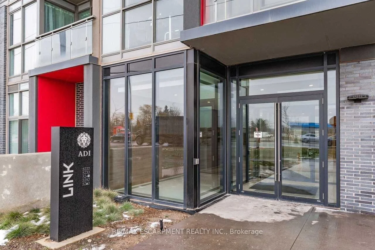 5240 DUNDAS Street B202, Burlington, ON L7L 0J6