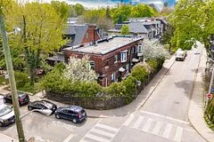 63 Garden Avenue, Toronto W01, ON M6R 1H8