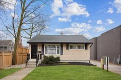 82 Wilson Street, Oakville, On L6k 3g5