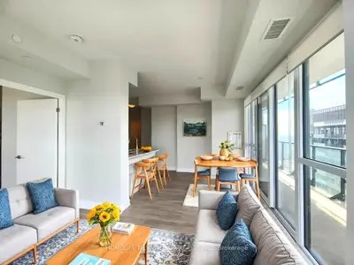 Condo Apartment in Mississauga