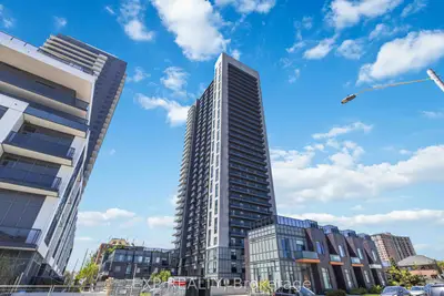 Condo Apartment in Mississauga