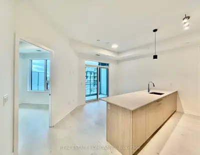 Condo Apartment in Oakville