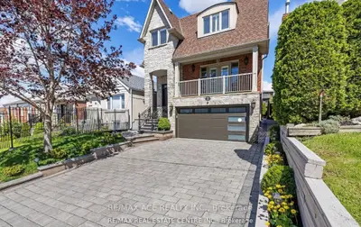 Detached in Toronto