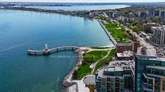 Condo Apartment in Burlington