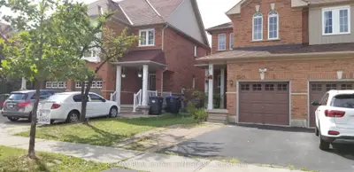 Semi-Detached in Mississauga