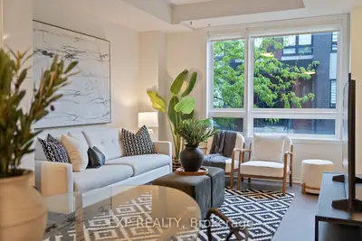 Condo Townhouse in Toronto