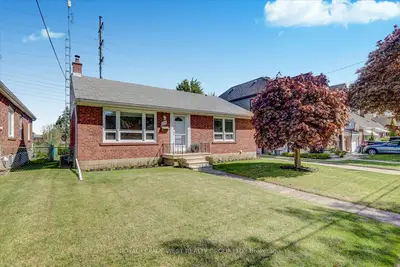 Detached in Toronto