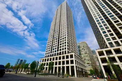 36 Elm Drive W 2203, Mississauga, On L3b 0n3