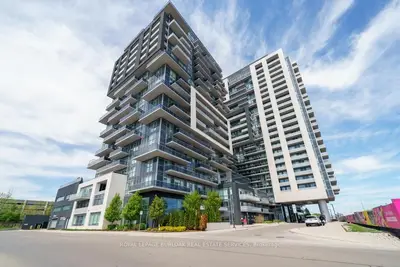 Condo Apartment in Burlington