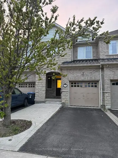 Att/Row/Townhouse in Caledon