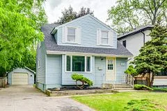 2362 Rebecca Street, Oakville, On L6l 2a9