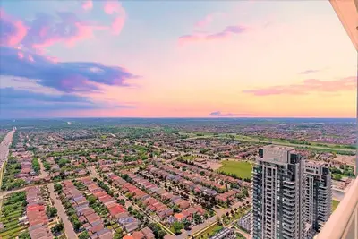 Condo Apartment in Mississauga