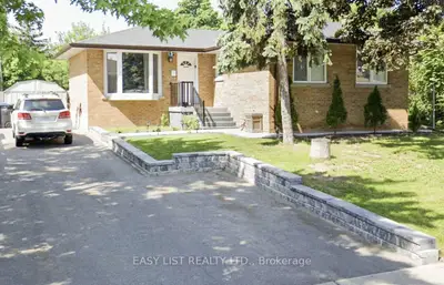 Detached in Brampton