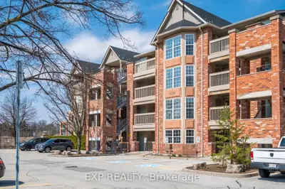 Condo Apartment in Burlington
