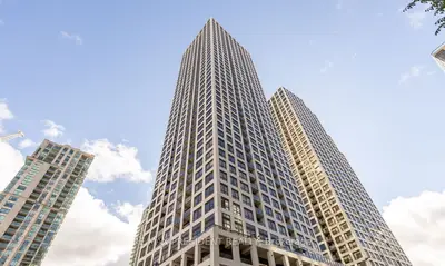 36 Elm Drive W 3010, Mississauga, On L5b 1l9
