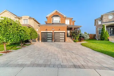 Detached in Brampton
