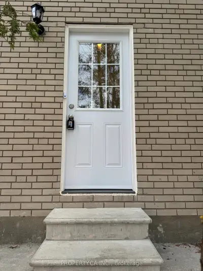 Triplex in Mississauga
