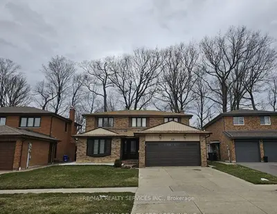 Detached in Brampton