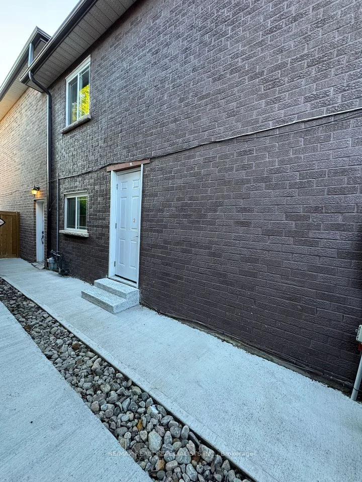 659 Roselaire Trail 2, Mississauga, ON L5R 3C6