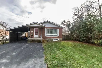 Detached in Milton