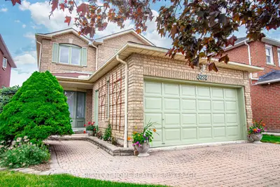 Detached in Mississauga
