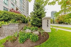 335 Rathburn Road W 303, Mississauga, ON L5B 0C8