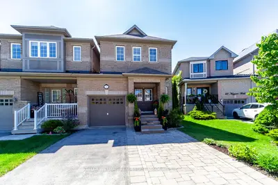 Att/Row/Townhouse in Halton Hills