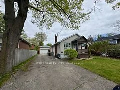 251 Troy Street Lower, Mississauga, ON L5G 1S9