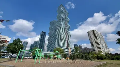 Condo Apartment in Mississauga