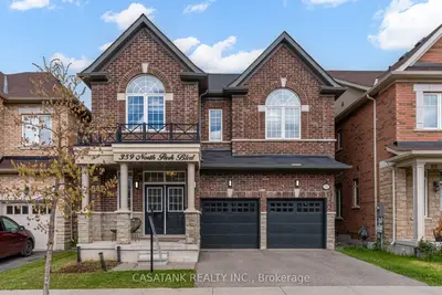 Detached in Oakville