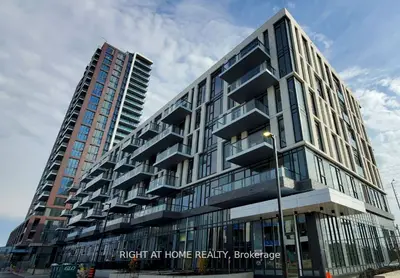Condo Apartment in Brampton