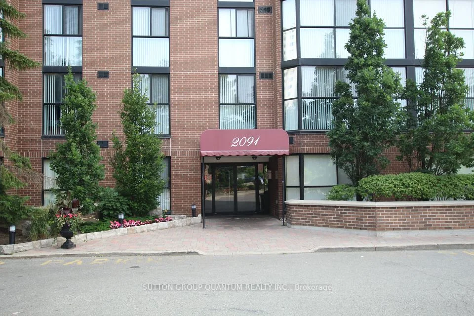 2091 Hurontario Street 903, Mississauga, ON L5A 4E6