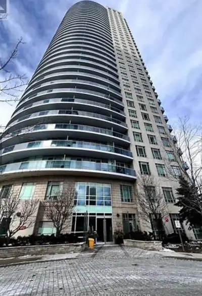 Condo Apartment in Mississauga