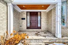 503 Blenheim Crescent, Oakville, ON L6J 6P5