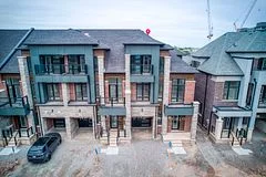 3045 Perkins Way, Oakville, ON L6H 7Z3
