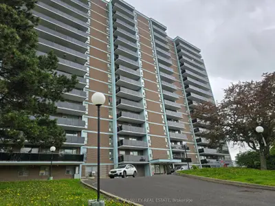 Co-Ownership Apartment in Toronto