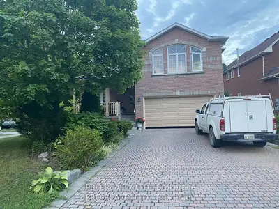 Detached in Caledon
