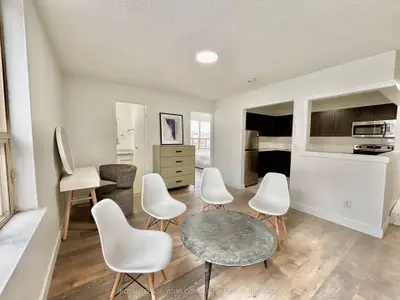 Upper Level in Toronto
