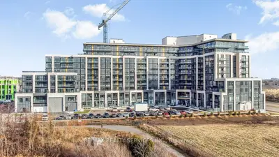 Condo Apartment in Oakville