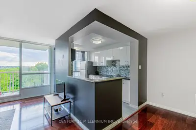 Condo Apartment in Toronto