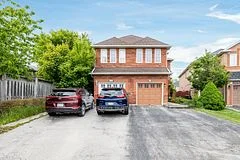 1327 Whiffletree Court, Mississauga, ON L5N 7R1