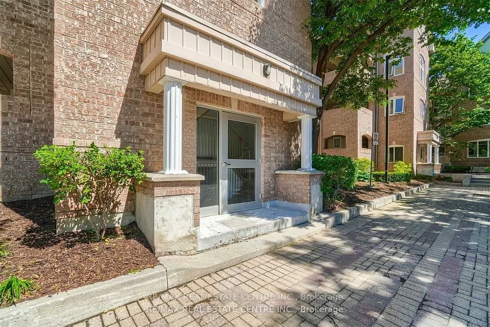 85 Bristol Road E 169, Mississauga, ON L4Z 3N8