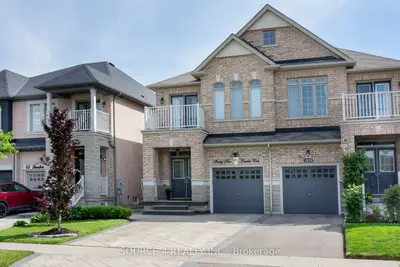 Semi-Detached in Brampton