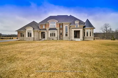 Detached in Caledon